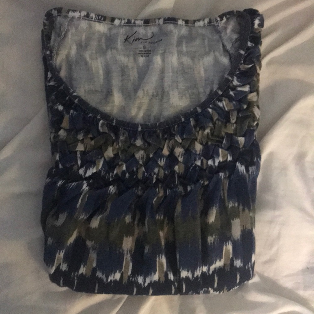 Small short sleeved Kim Rogers t shirt